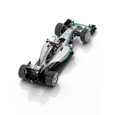 MERCEDES AMG PETRONAS Formula One™ Team, 2016, Lewis Hamilton 